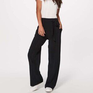 Lululemon Noir Tie Front Trousers